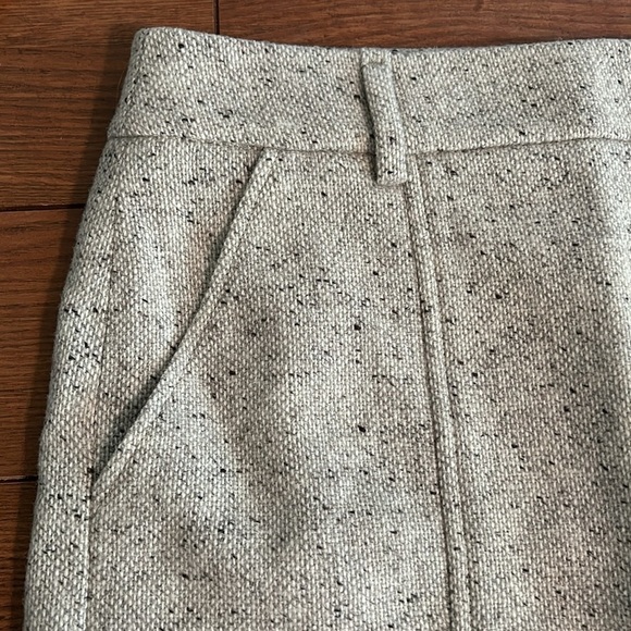 Ann Taylor wool blend pencil skirt - Picture 2 of 7